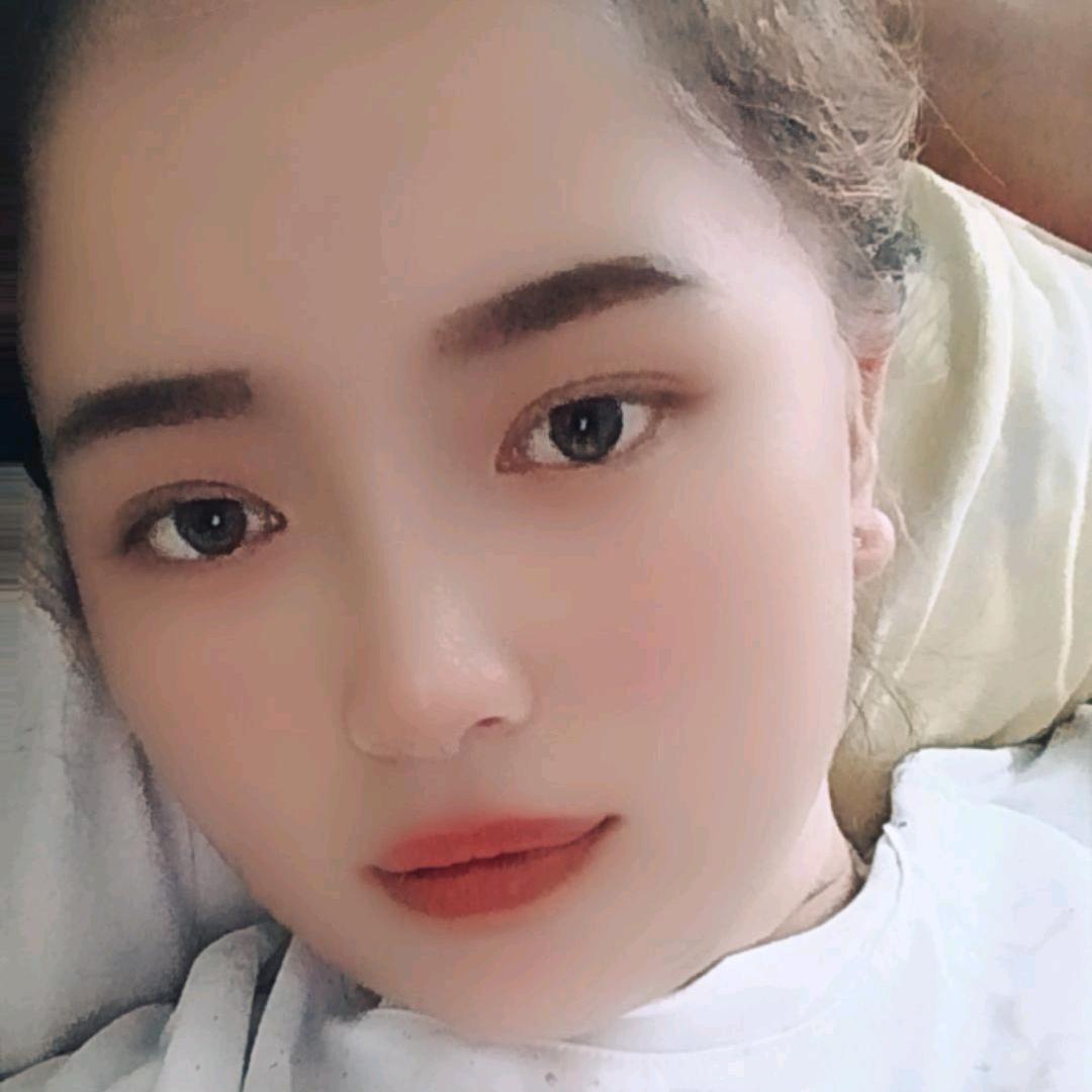 小赵，，