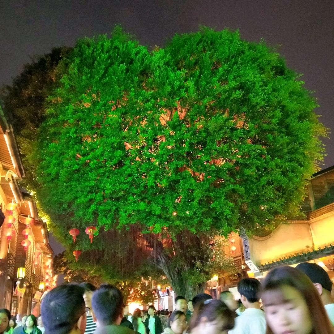 9.7 PX:/ @平安快乐发了一个抖音