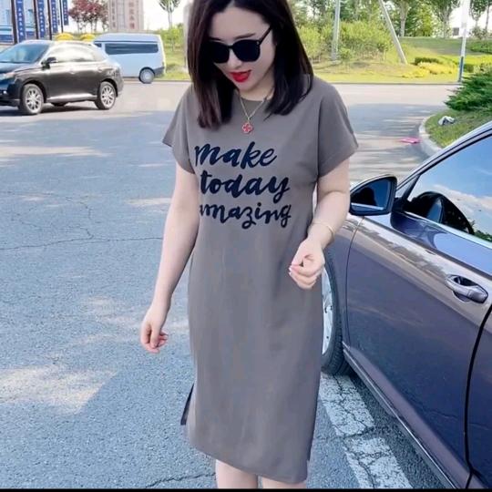好运莲莲服装店