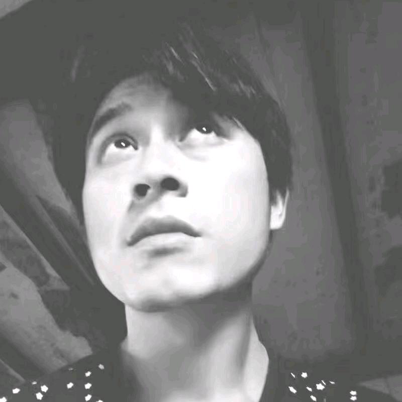 请叫我小哥哥🧑