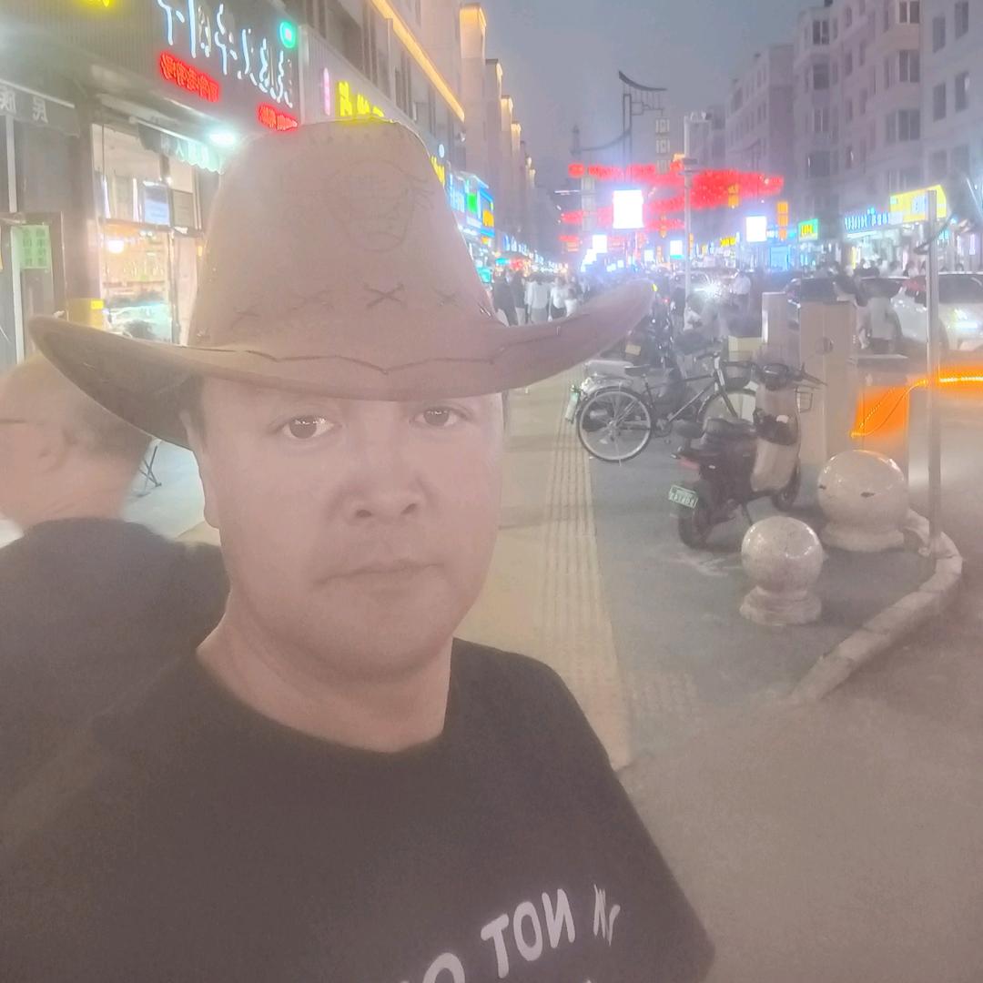 阿拉善人在呼市