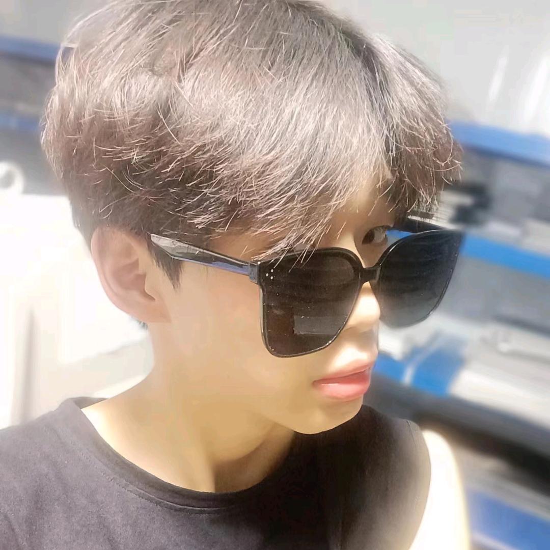 🌹淡然一笑🌹