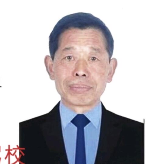 向阳驾校靳教练