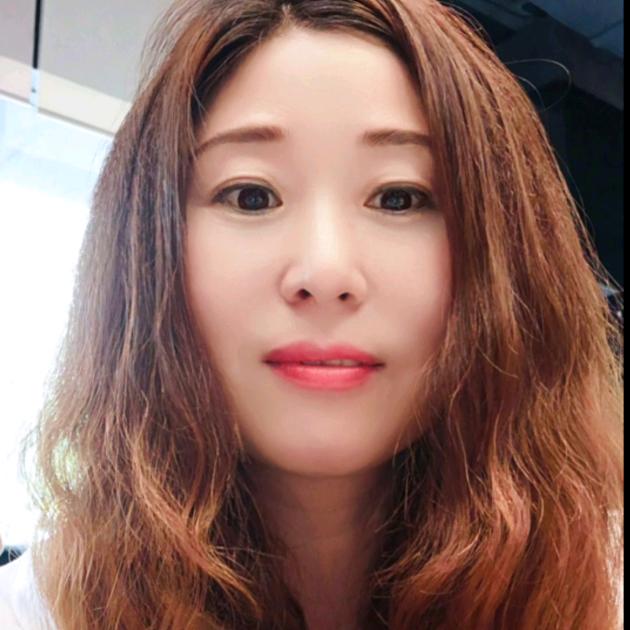 玲钰穿搭