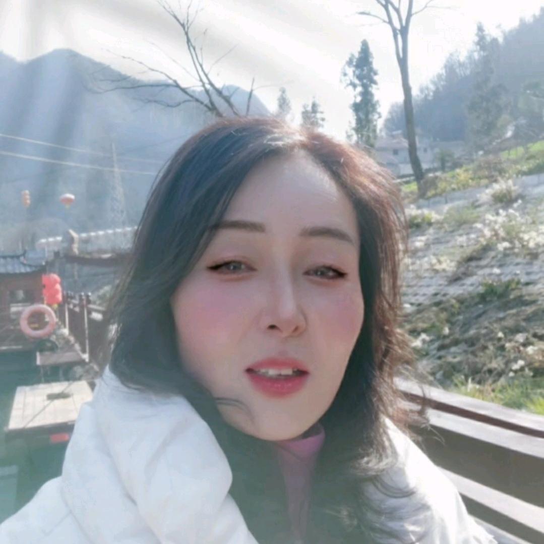 岁月静好🌻
