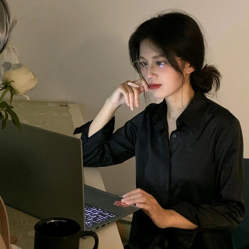 陕西甲盾企业管理有限公司