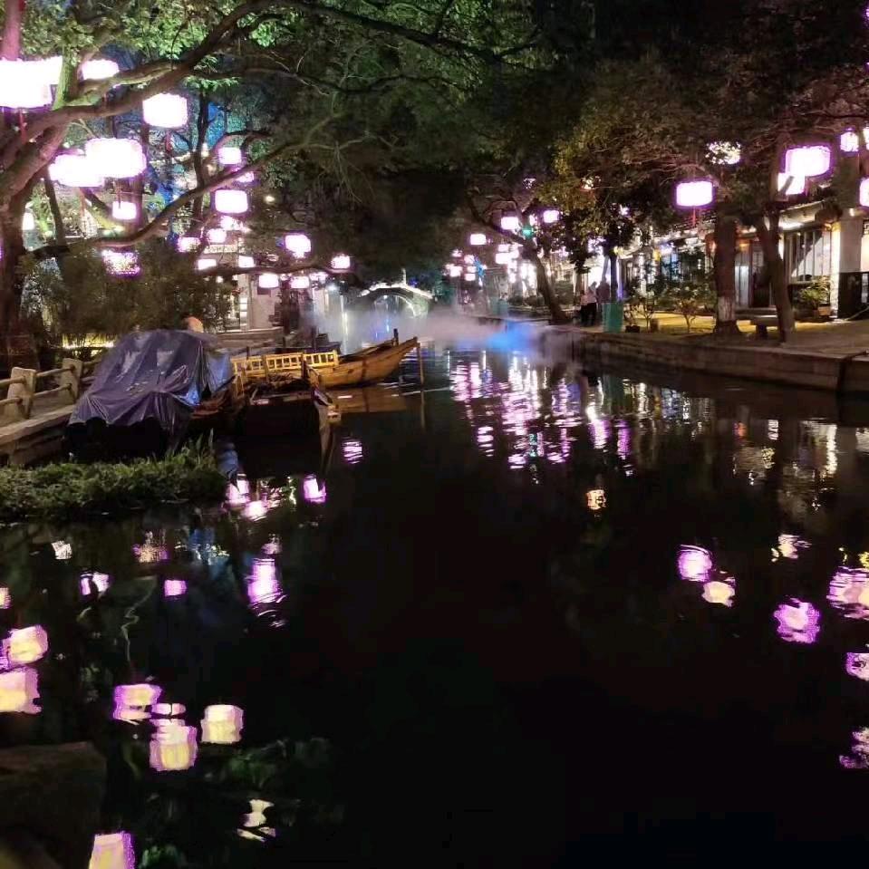 ❀᭄莪茬墳頭蜩戱媿