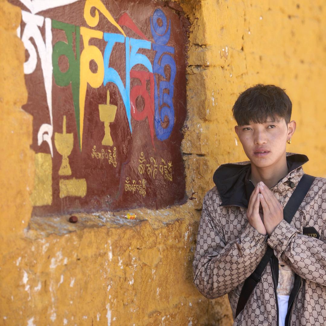 སྤེན་པ་❣️扎西