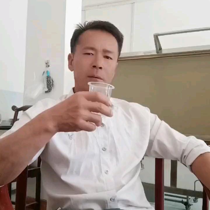 志气豪天