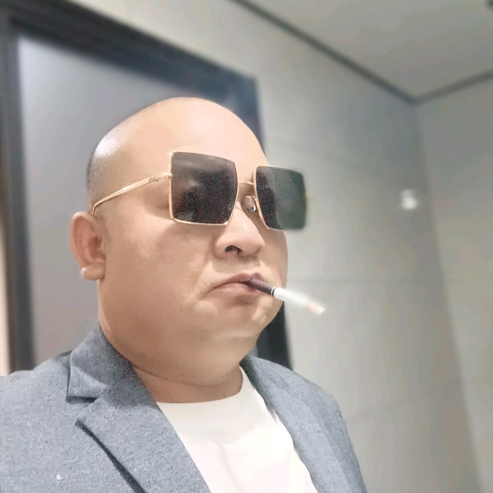 等