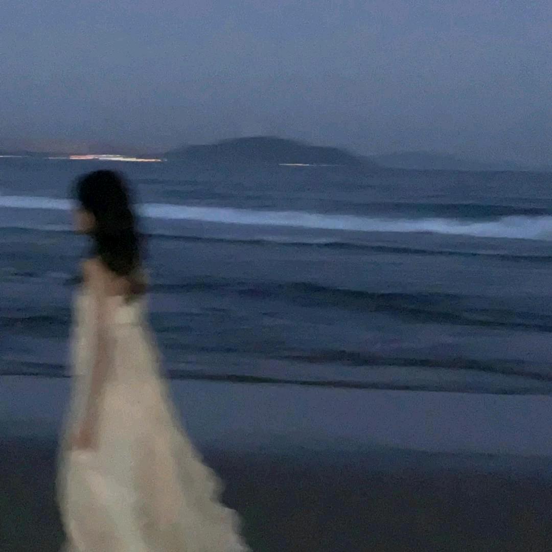 璐柒.