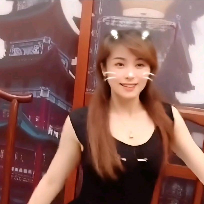 改变自己❤️（（本人不私聊））