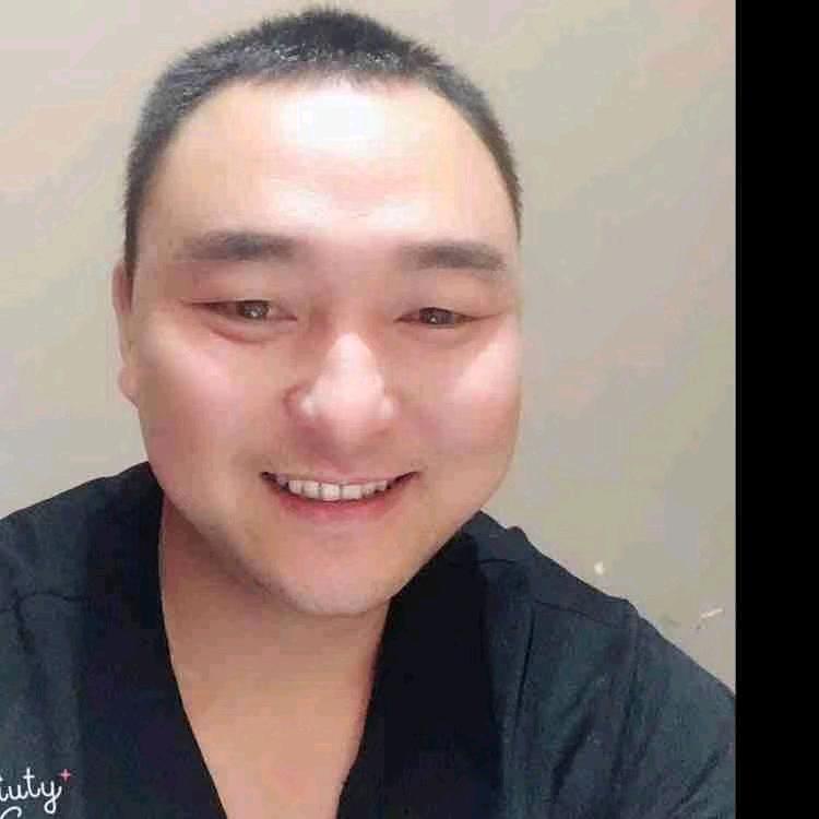霖源服饰