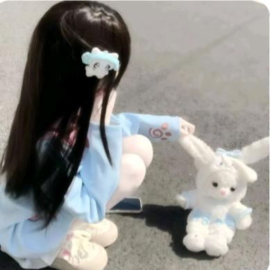 ʚ小诗ɞ