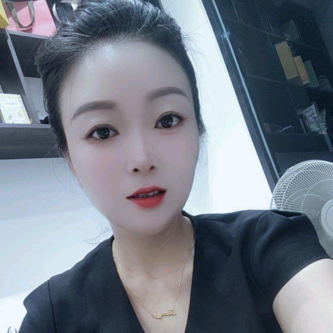 石城金意陶瓷砖、岩板（王玲）