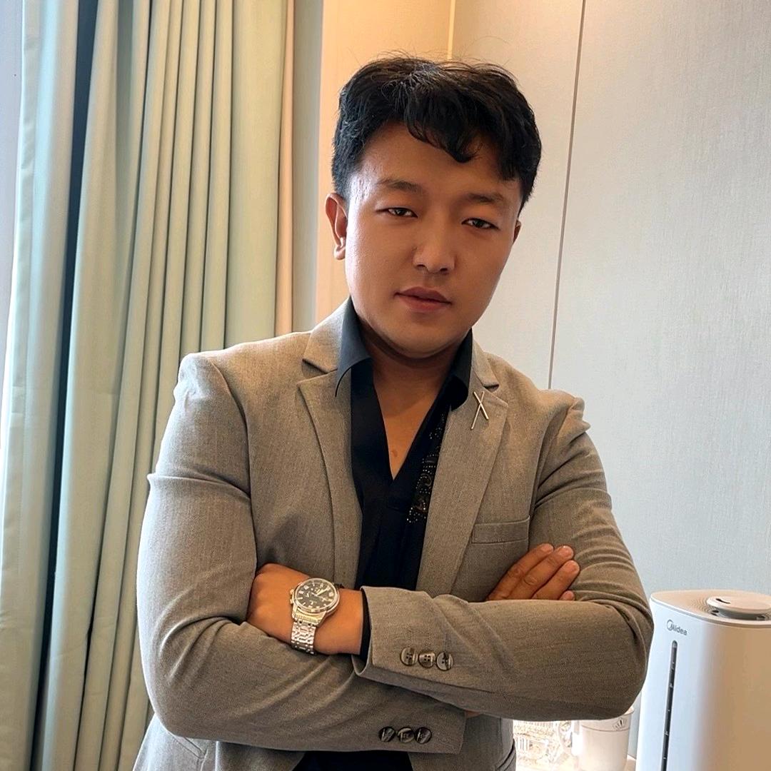 那曲次成