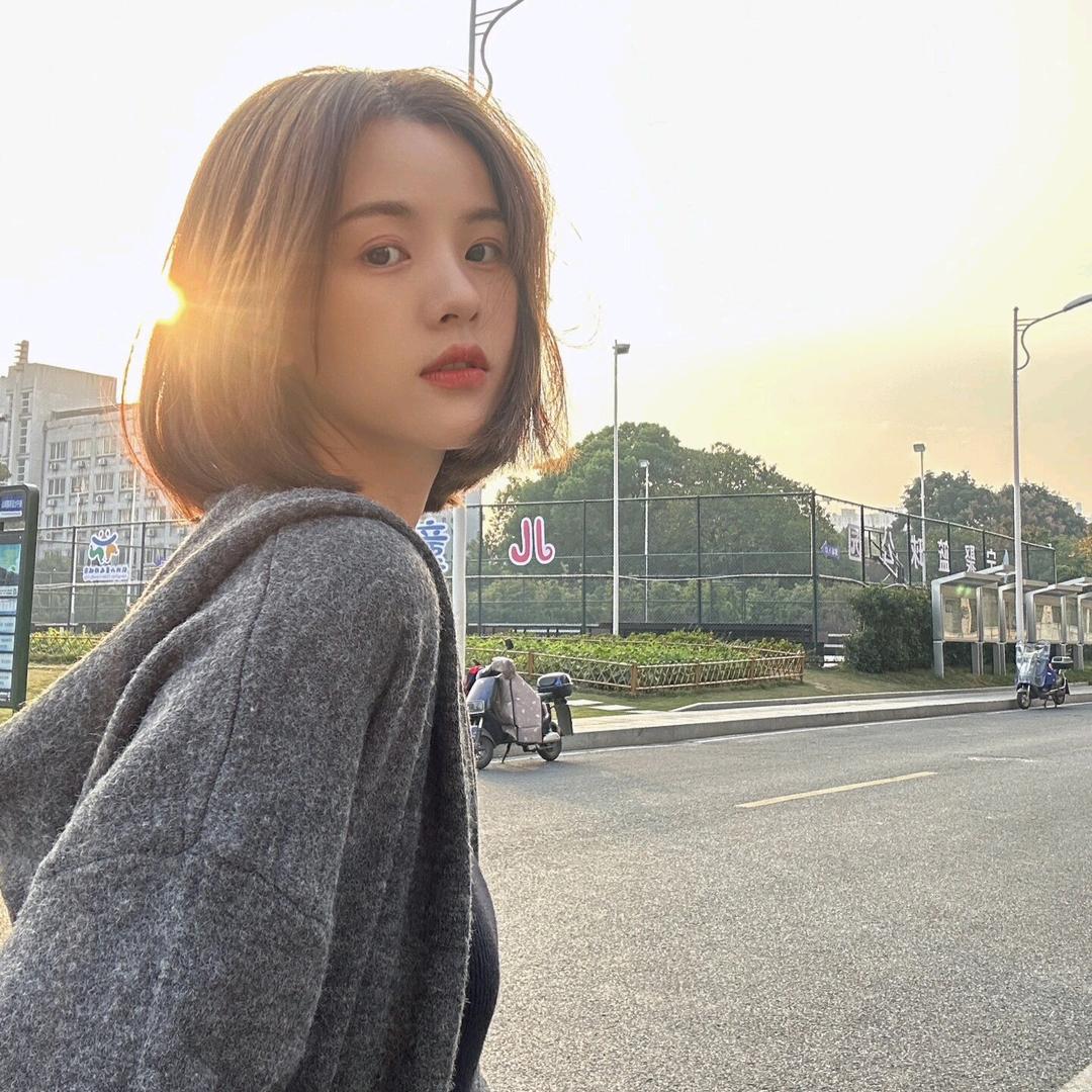 小墨子吖