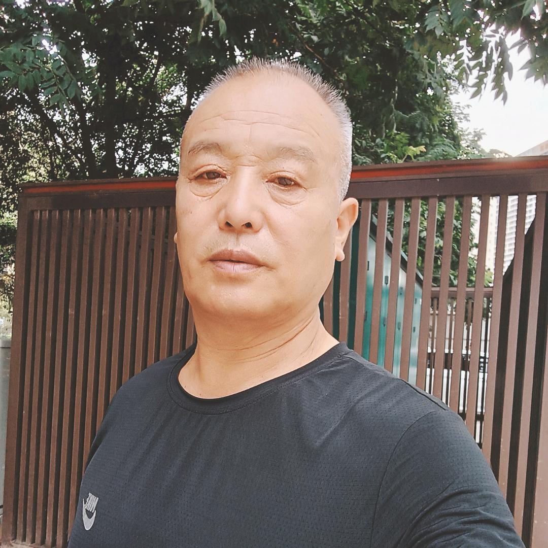 瓶哥