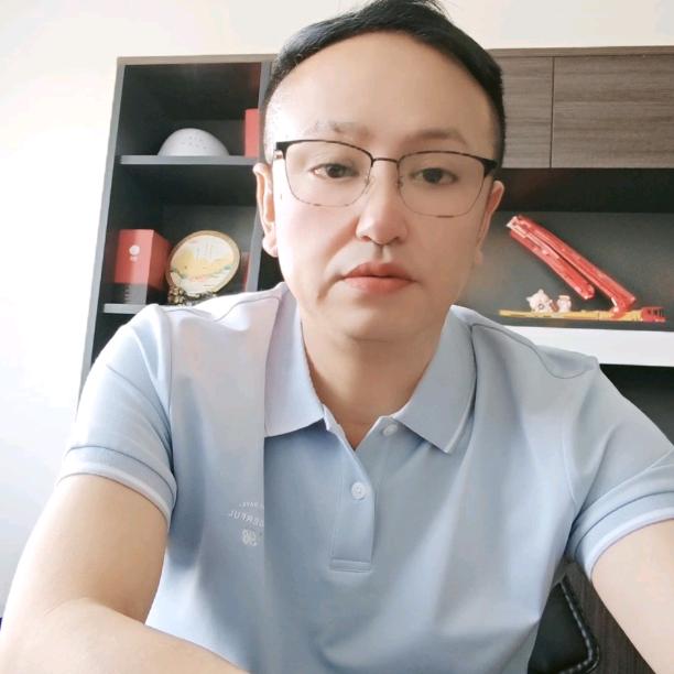 靠自己搏未来