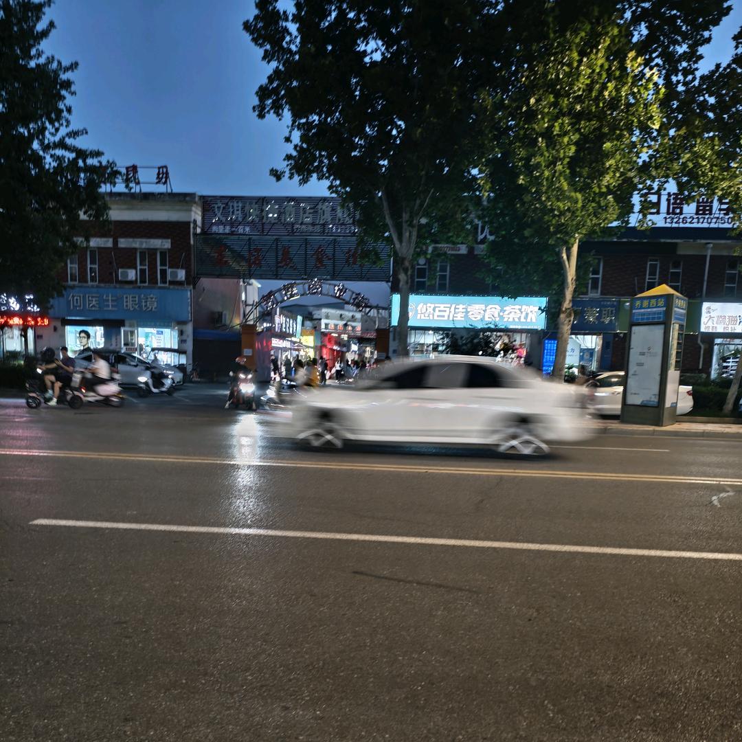 小刘