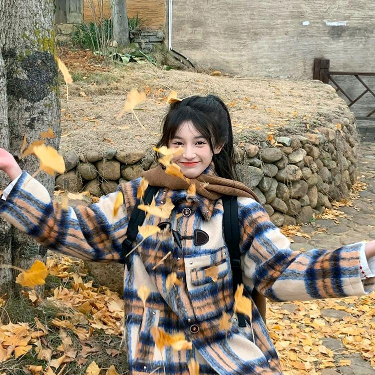 爱撒娇