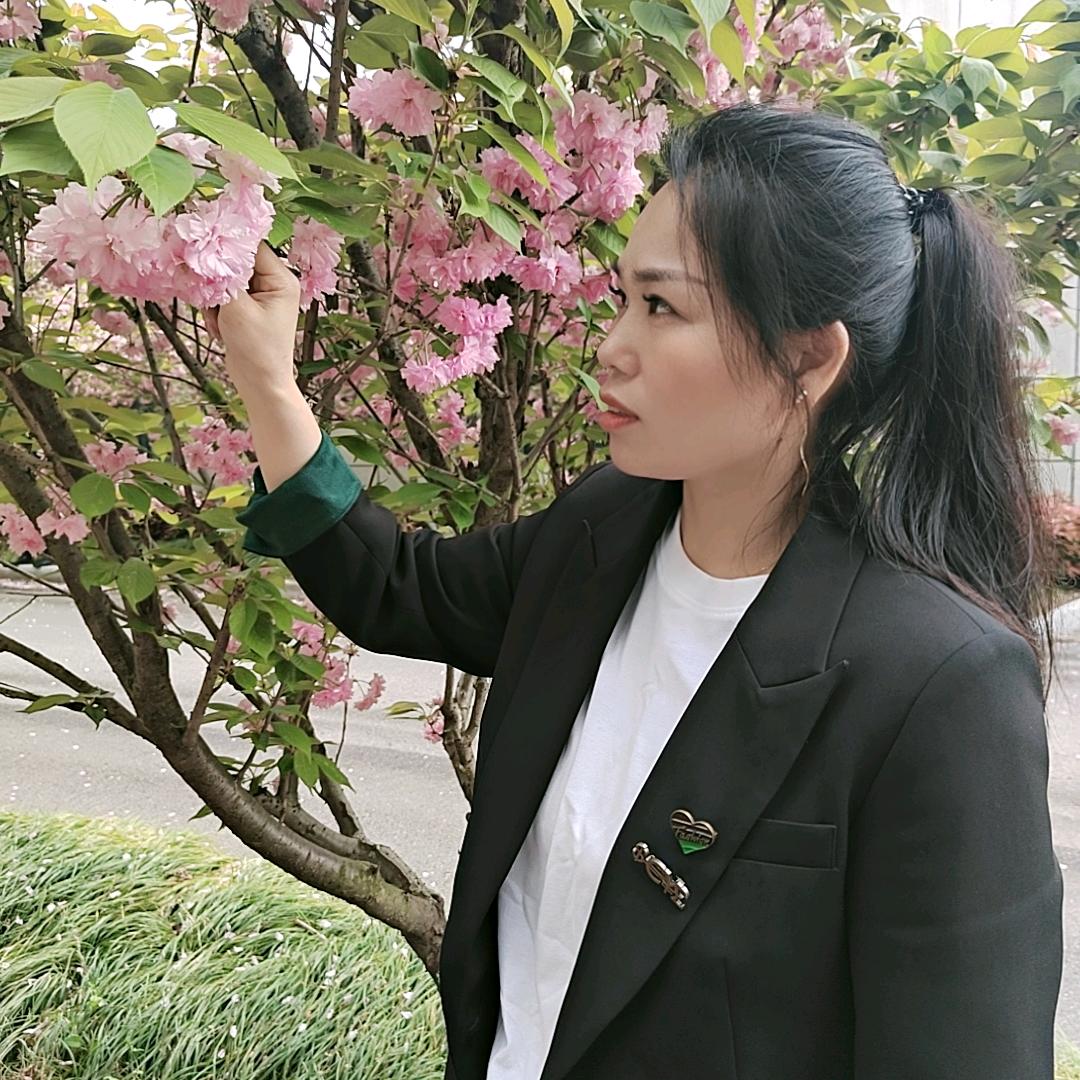 李李小姐姐