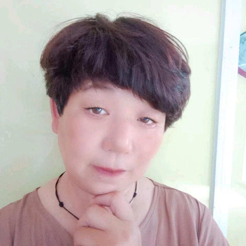 阿莲