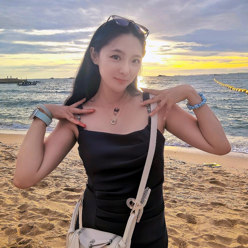 闪亮的시영 西柚👸🏻