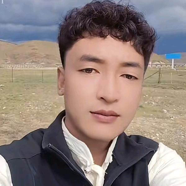 纳木措次仁罗布