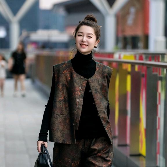 尤加莉(穿搭推荐)