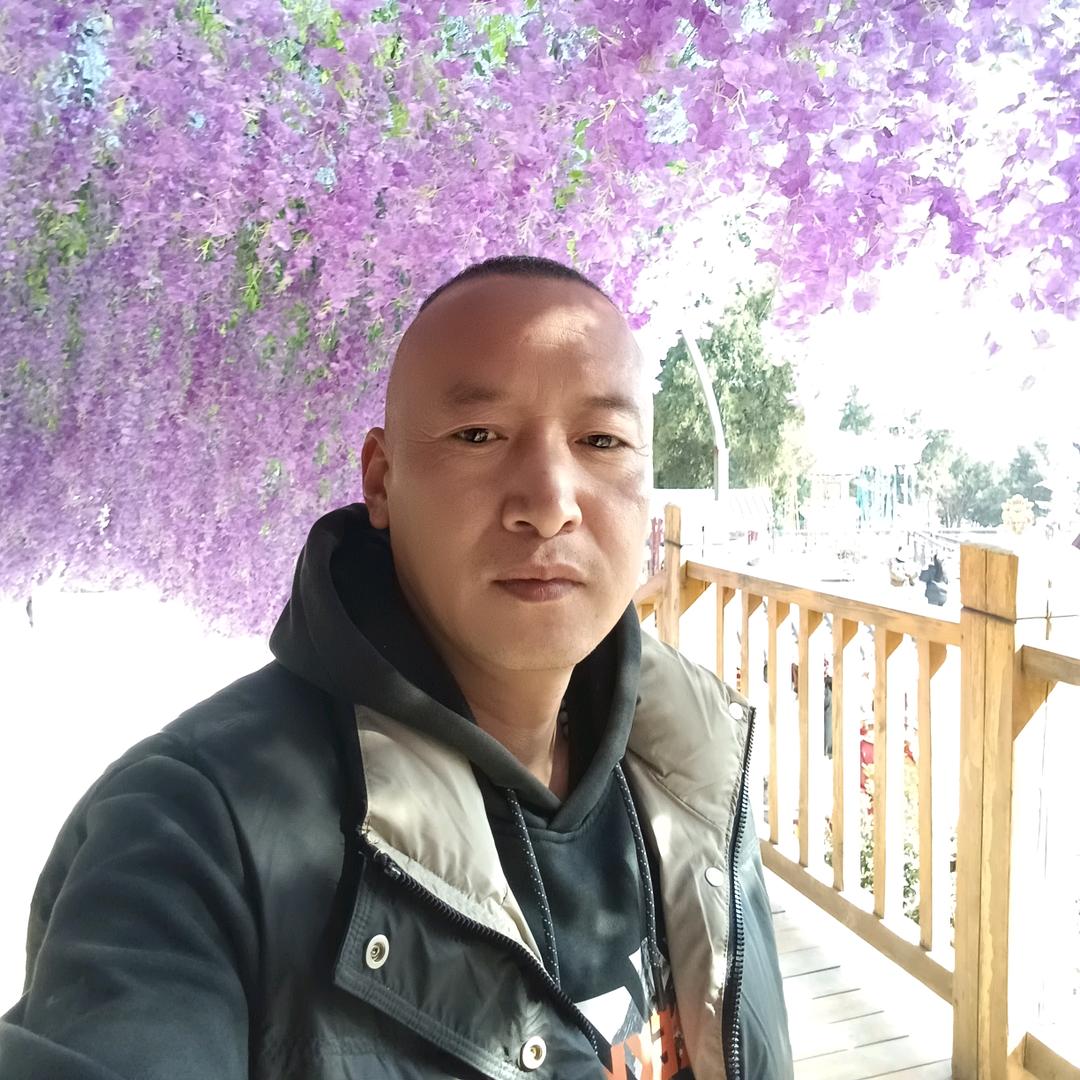 彦军家宴一家齐