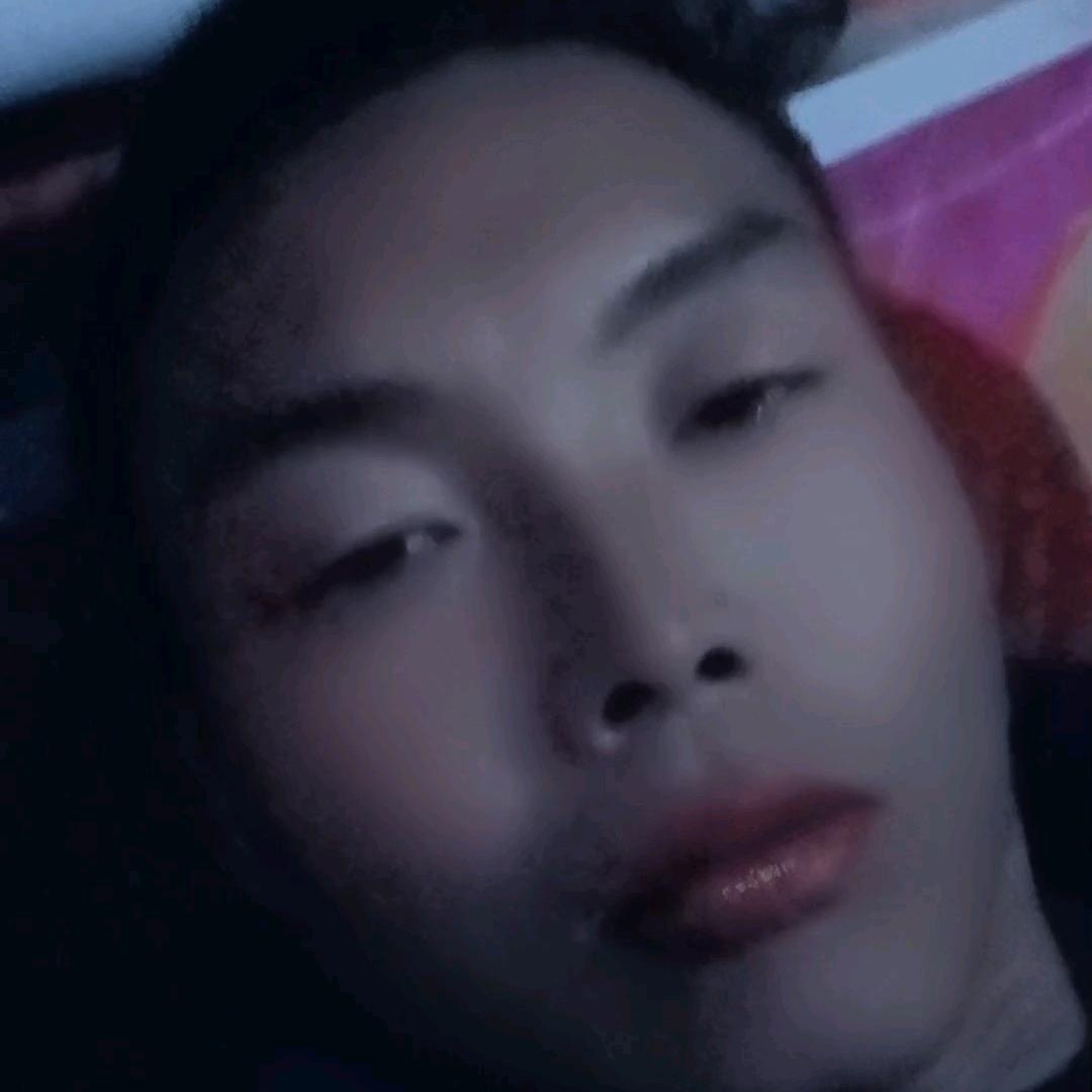 唯一的熊·🤣