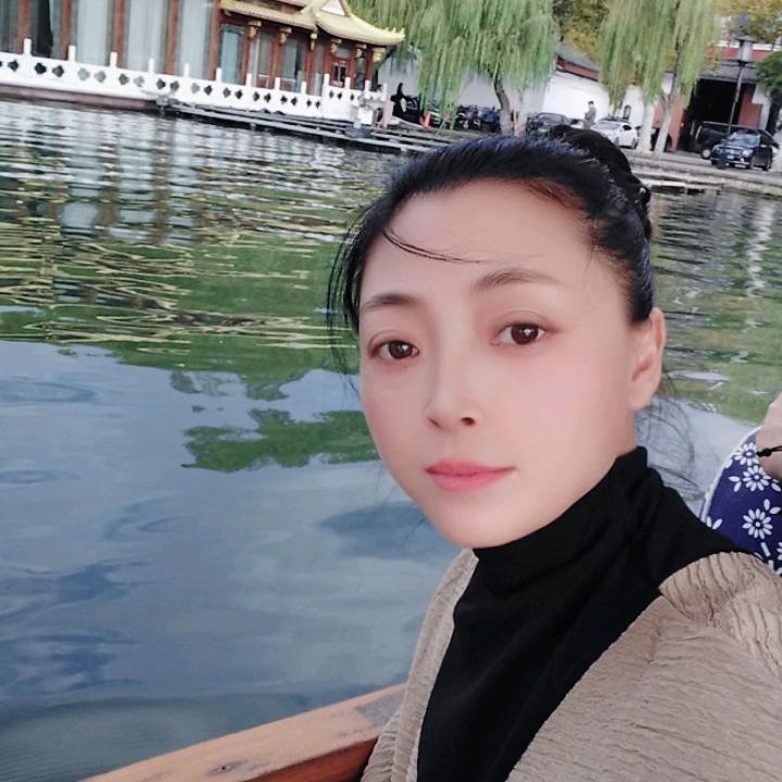 爱上素食的简静