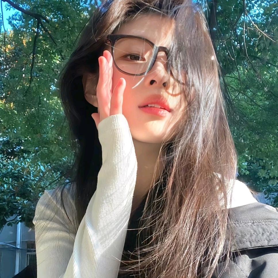 爱答不理