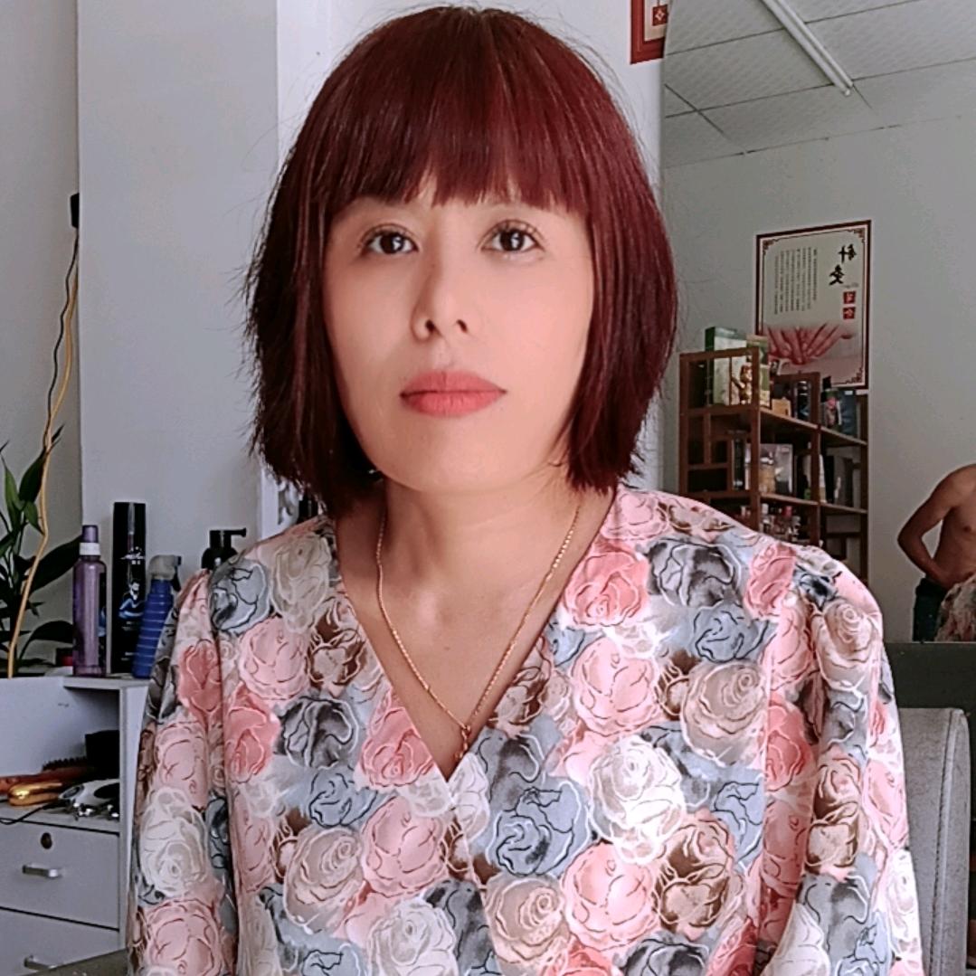 鸿发理发店萍姐