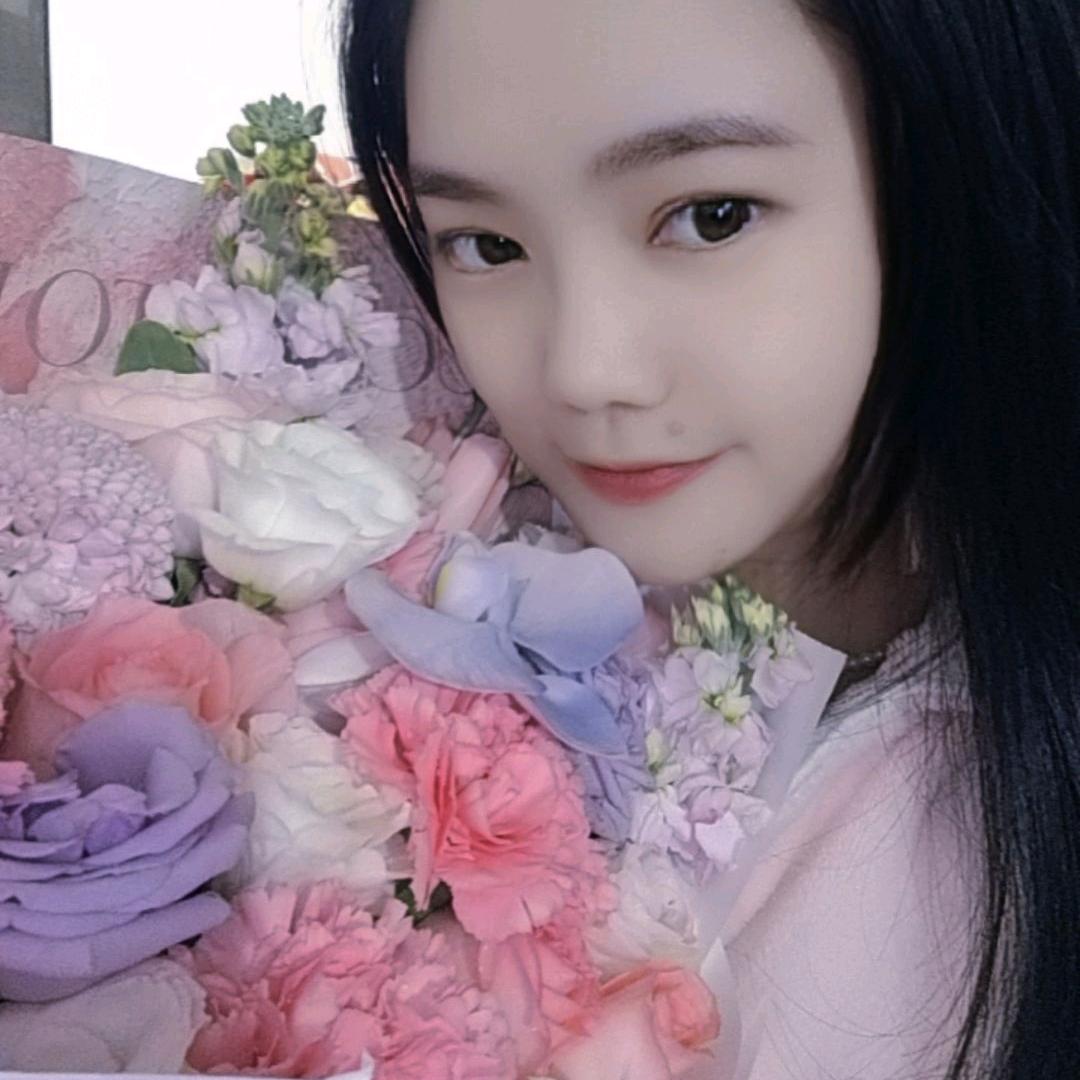 半颗糖°也甜到心