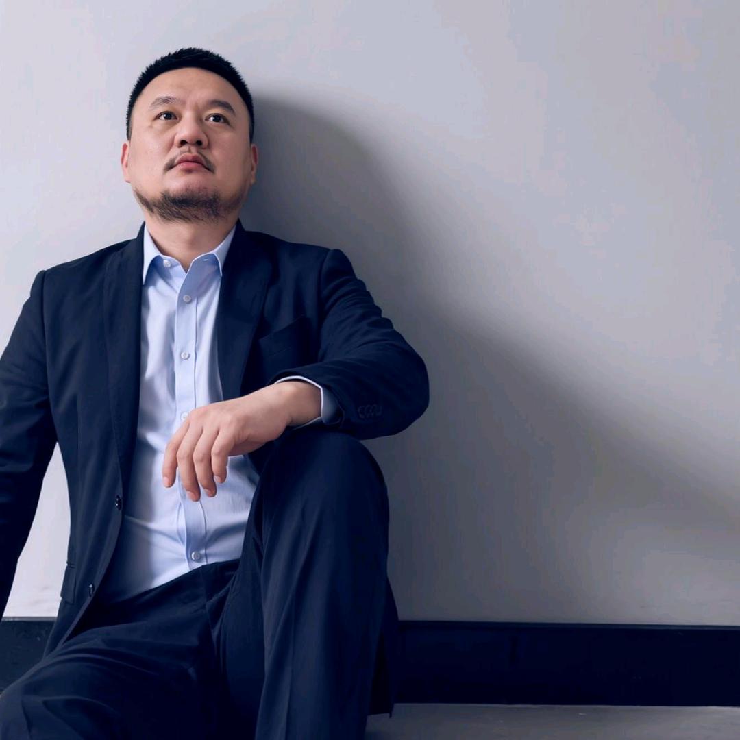 大鼻子霸霸