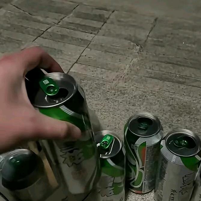 Hi