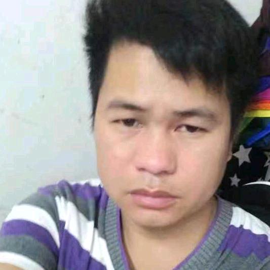 一群男人一箱酒，聊的全是前女友