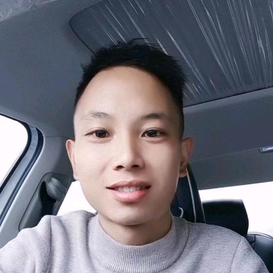 龍哥(陪你看草原)