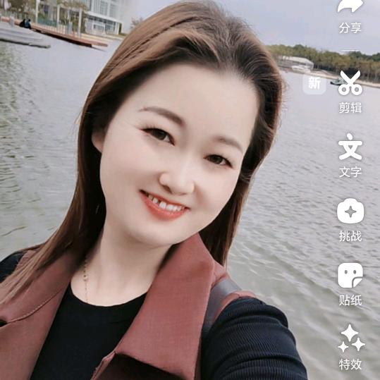 潞悦台李大1姐直播号
