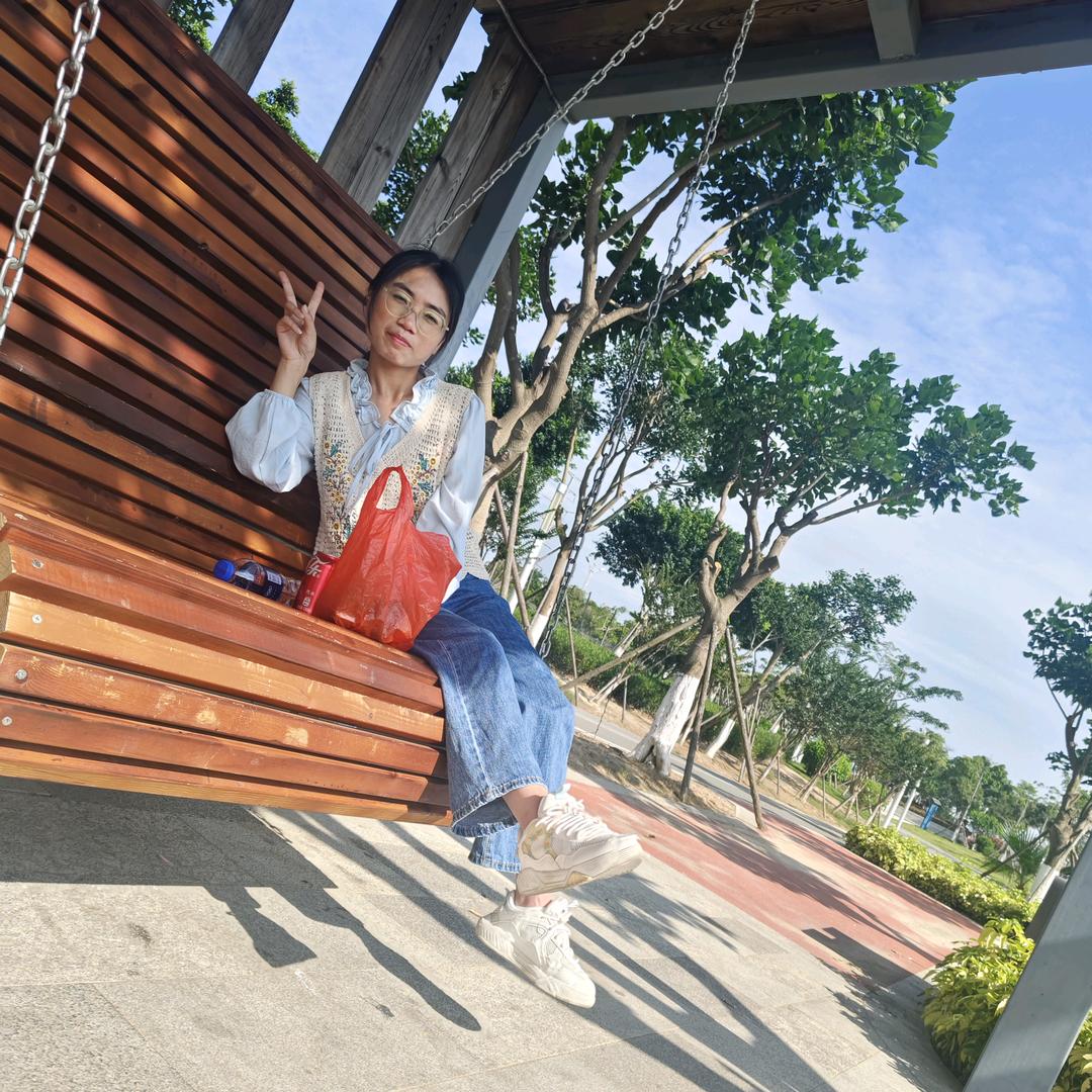 小怪咯