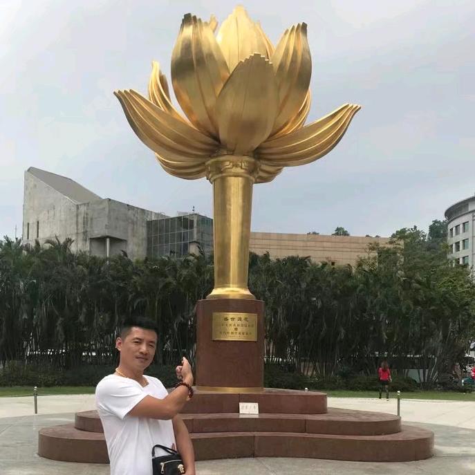 笑看红尘是非多