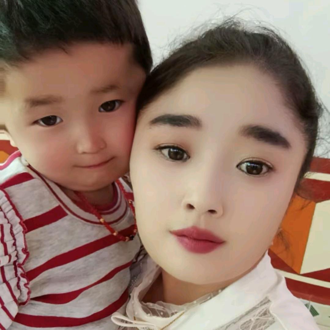 艾迪娜妈咪♥