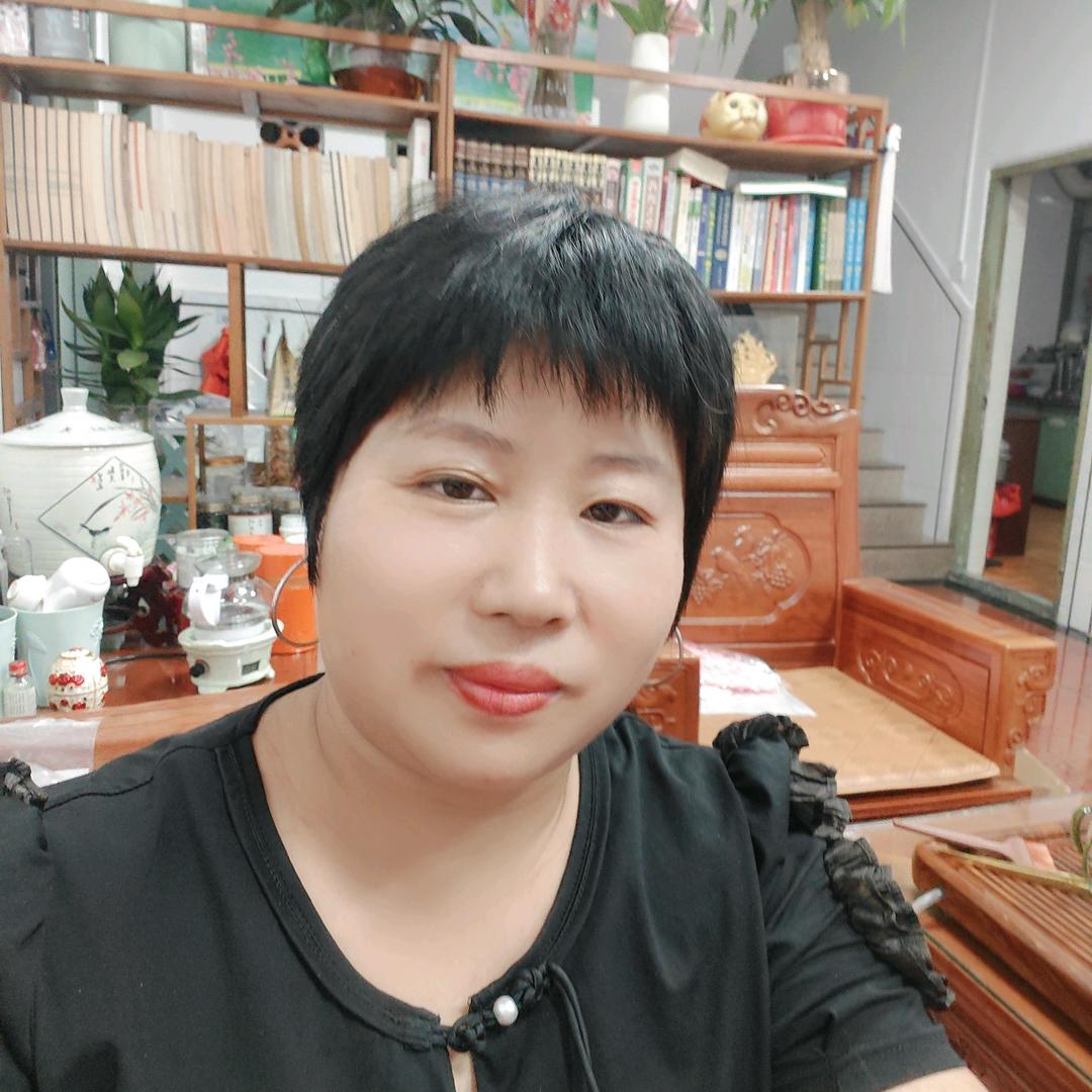 诗莹姐(橱窗营业中)