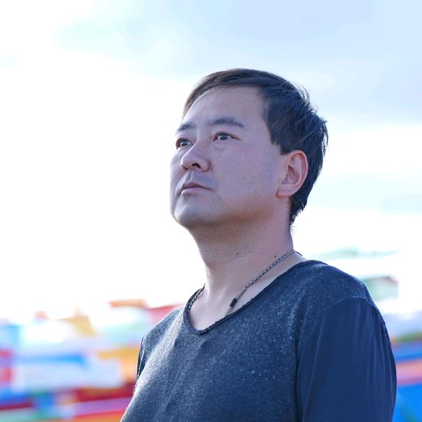素人凹凸曼（机长）