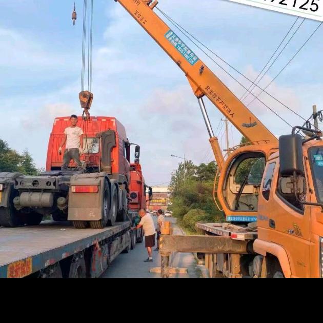 小周爱玩大吊车