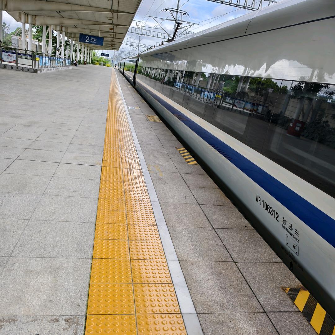 🌷一个懂浪漫的男人