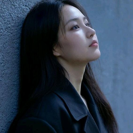 此女独一无二🥳