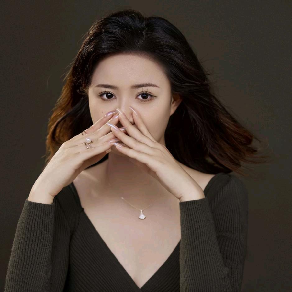 make   up 星子（化妆师）